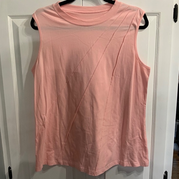 Women’s Size Large Boutique Tank - Picture 1 of 2